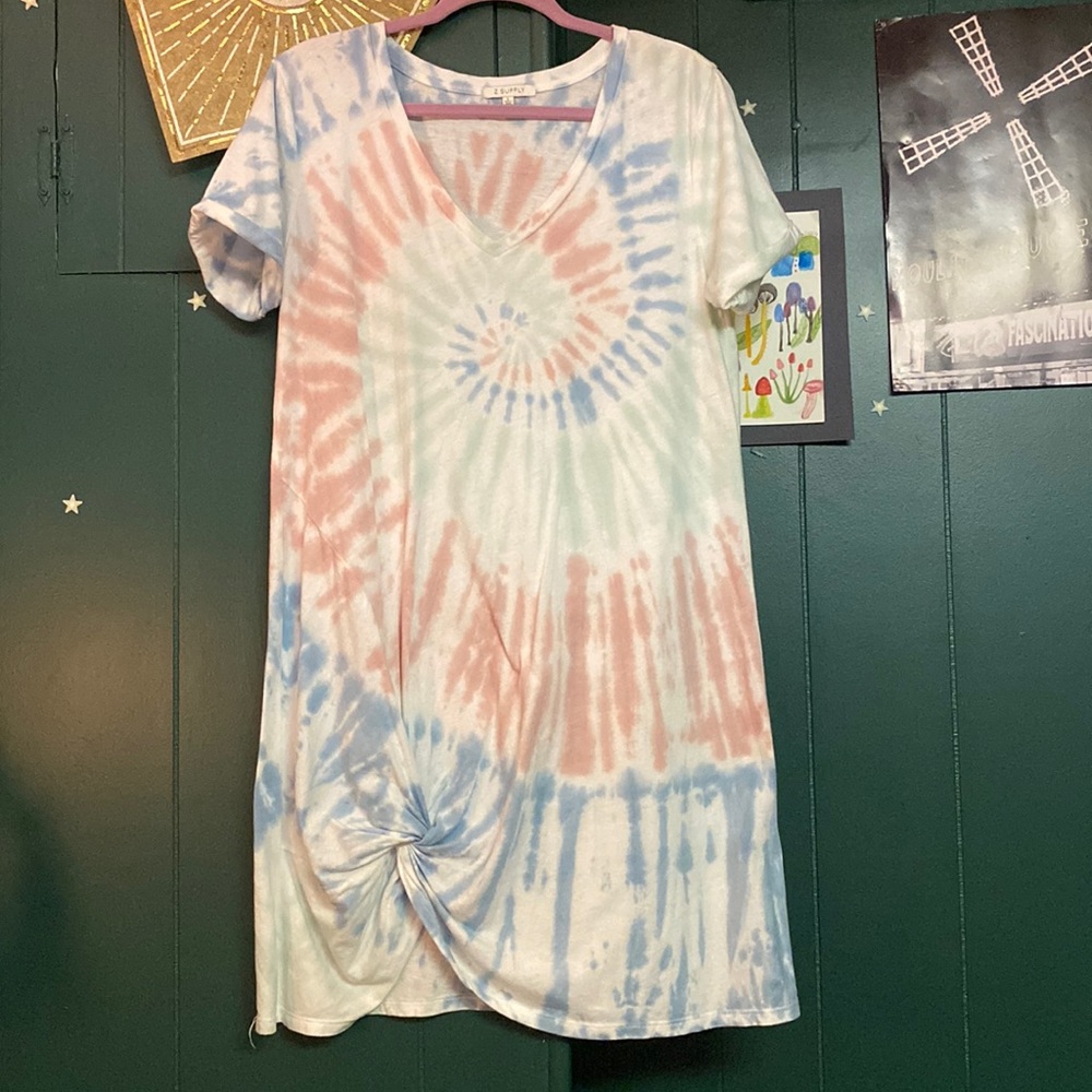 Z Supply tie dye t-shirt dress, worn twice, great condition